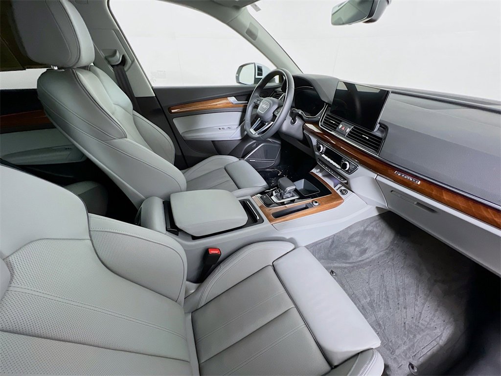 Used 2022 Audi Q5 2.0T Prestige image 31