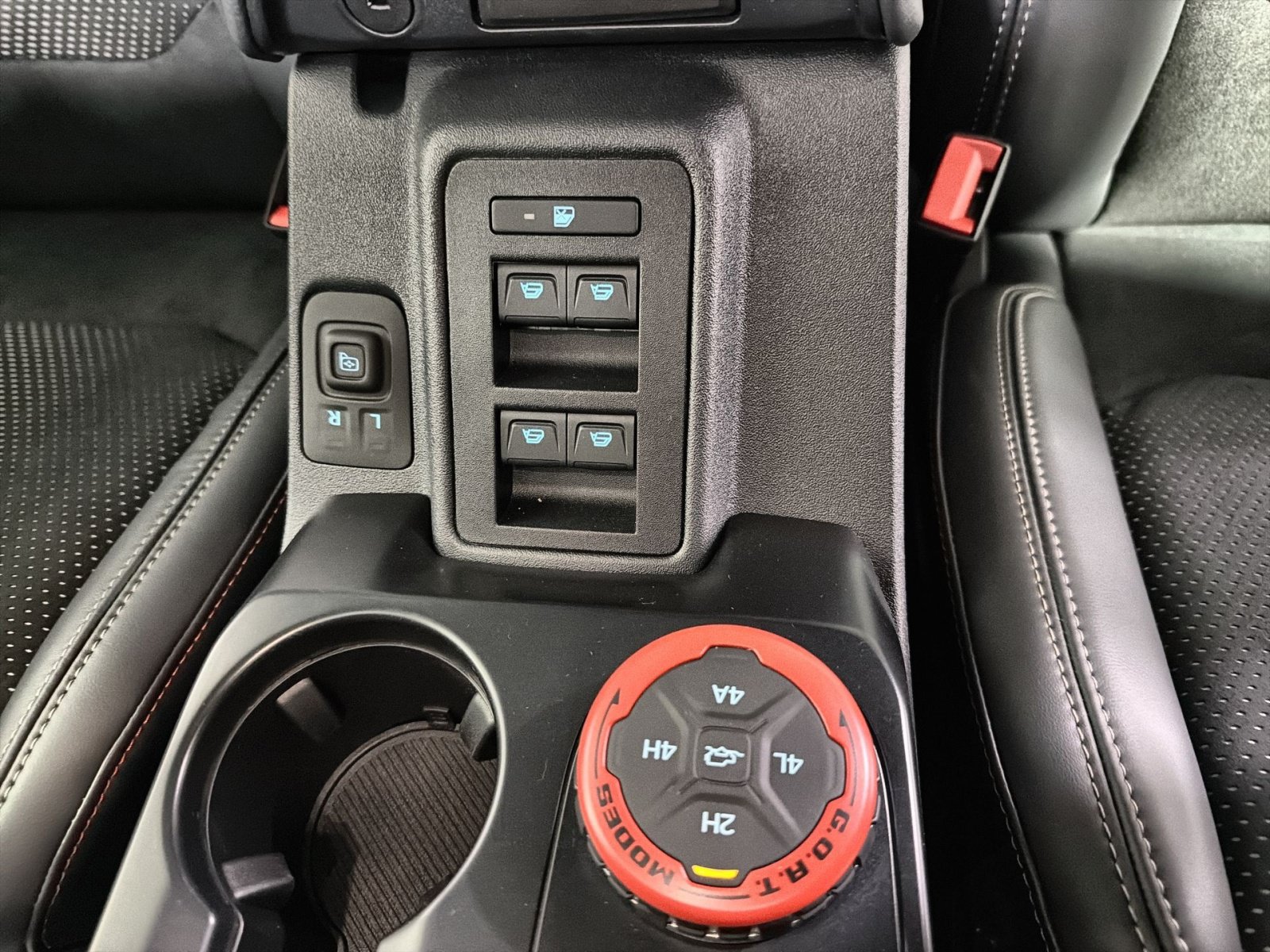 New 2025 Ford Bronco Raptor w/ Interior Carbon Fiber Pack AWD/4WD image 40