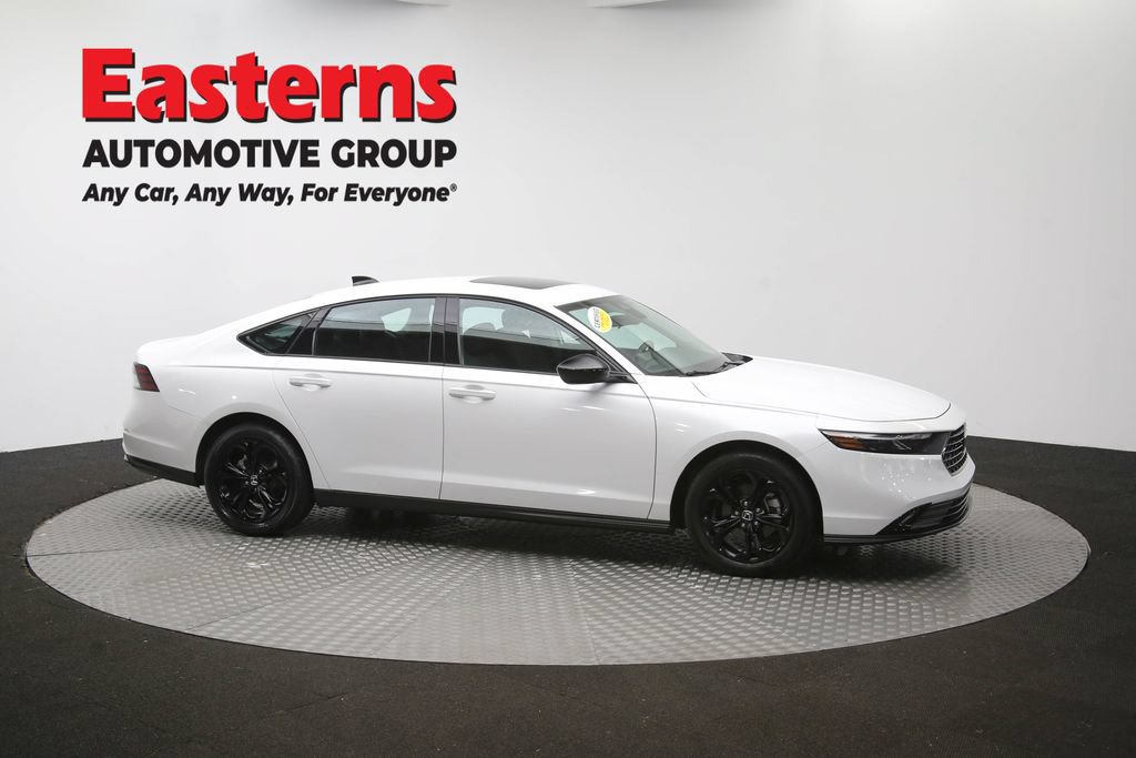 Used 2025 Honda Accord SE image 45