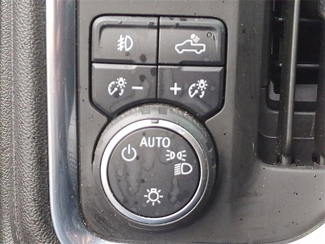 Used 2021 Chevrolet Silverado 1500 RST image 24