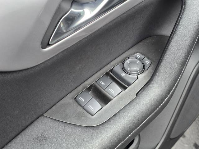 Used 2023 Chevrolet Blazer LT w/ Driver Confidence Package image 9