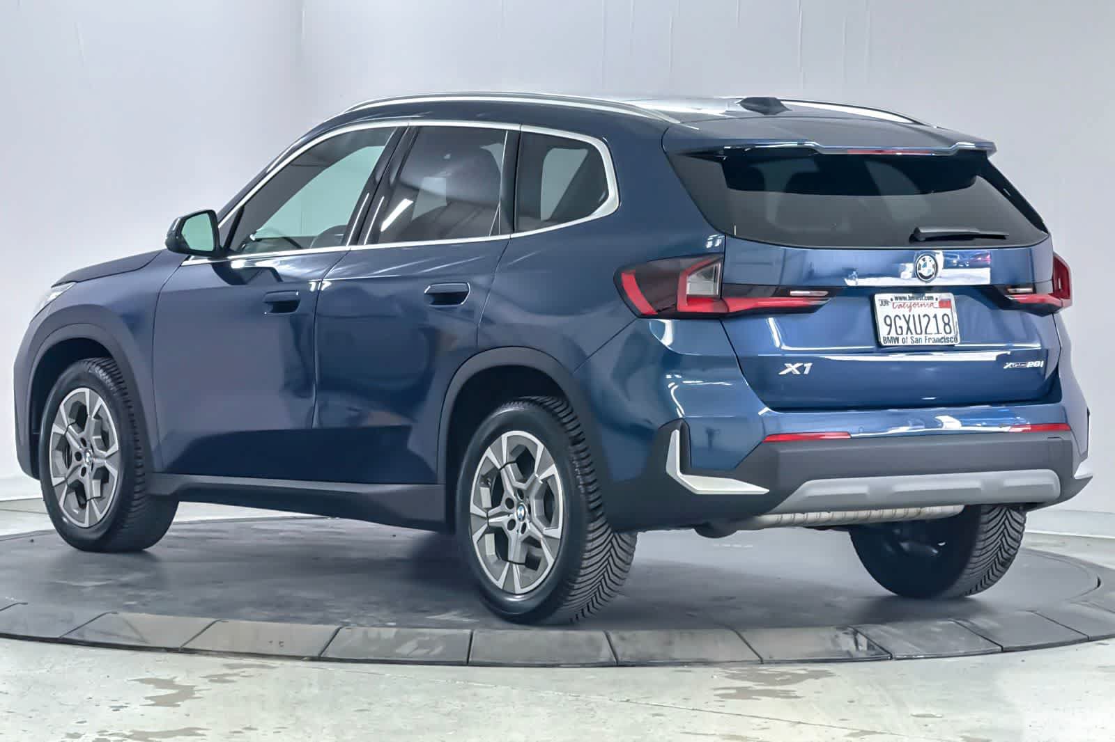 Used 2023 BMW X1 xDrive28i w/ Premium Package AWD/4WD image 6