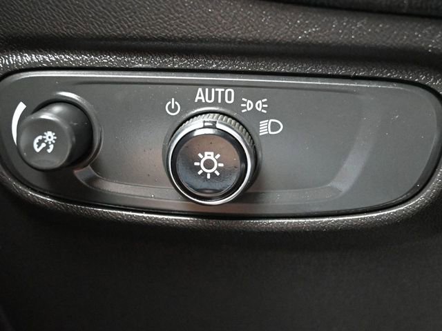 Used 2021 Chevrolet Equinox LT FWD image 25