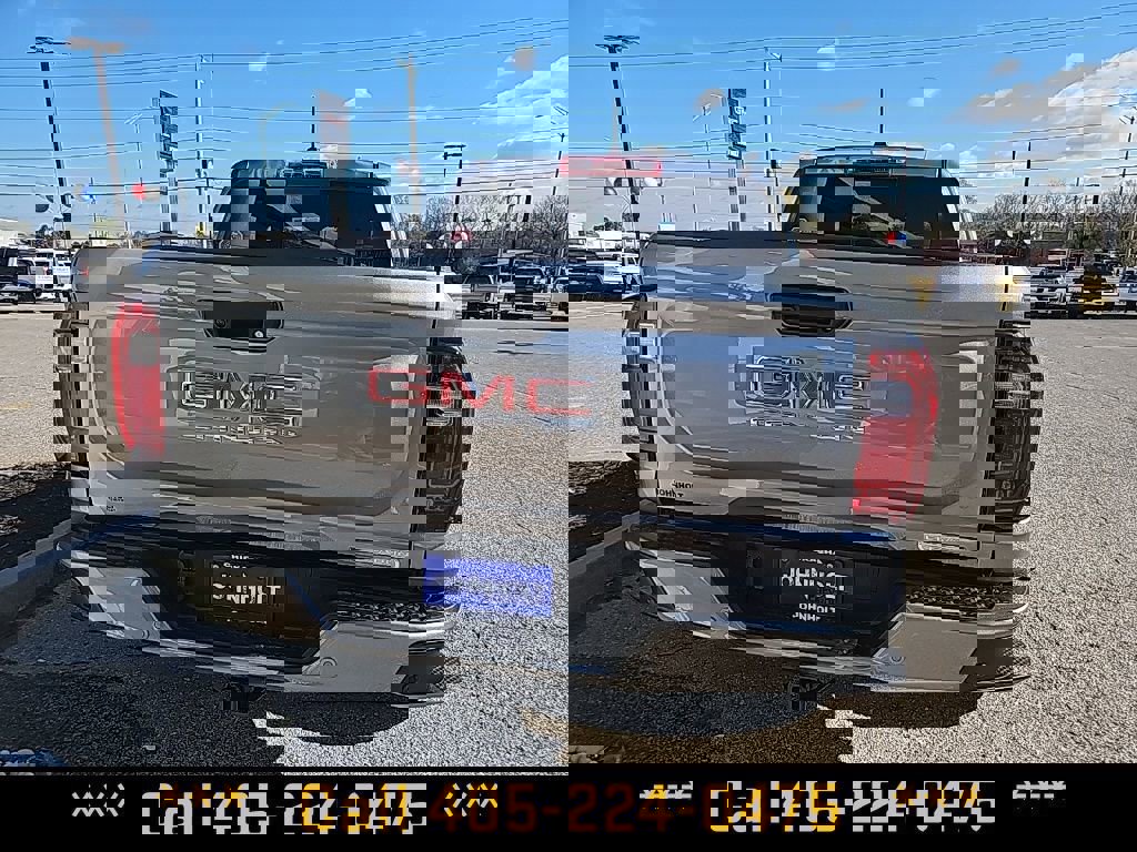 New 2026 GMC Canyon Elevation w/ Convenience Package image 18