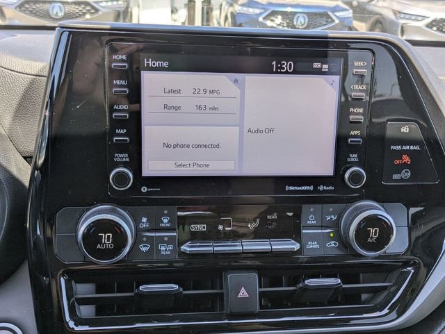 Used 2021 Toyota Highlander LE image 15