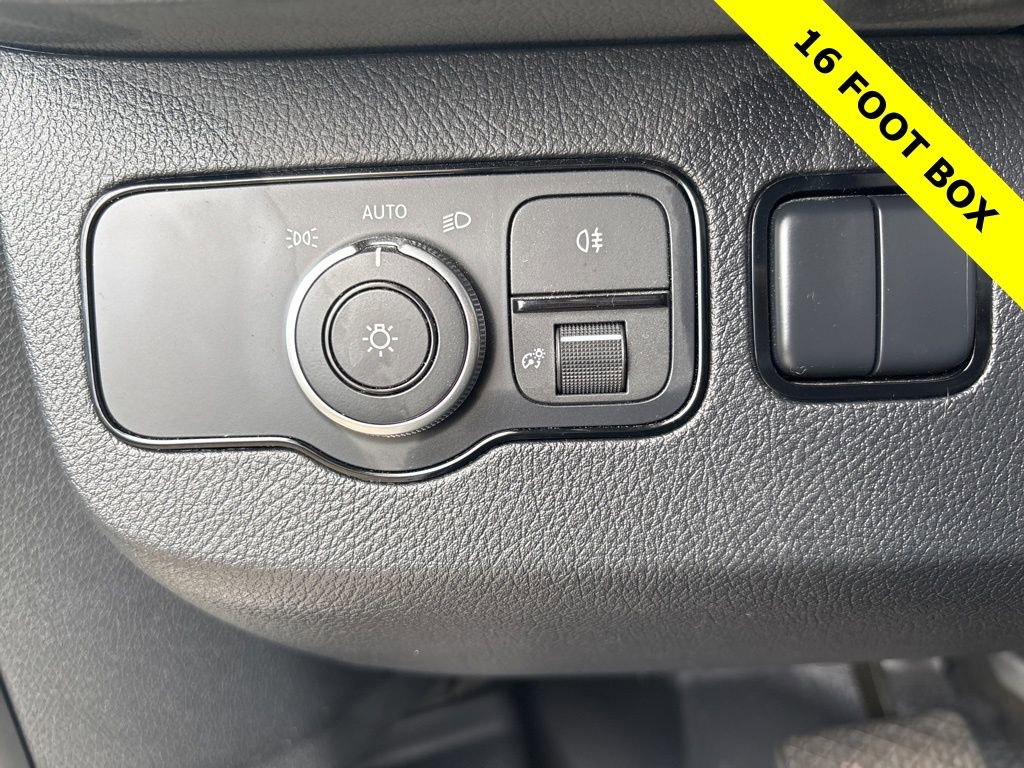 Used 2021 Freightliner Sprinter 3500 RWD image 29