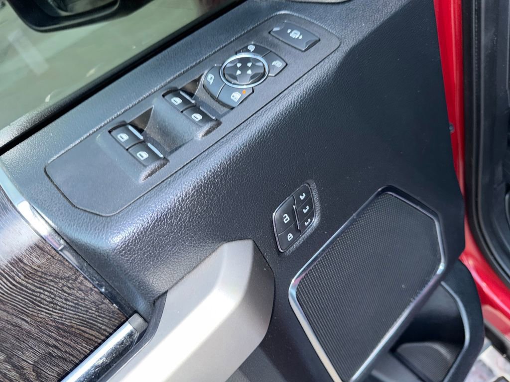 Used 2021 Ford F250 Lariat w/ Lariat Ultimate Package image 13