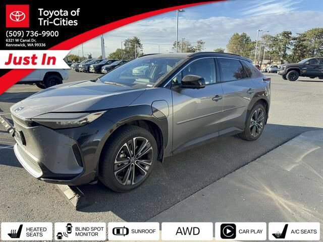 Used 2023 Toyota bZ4X AWD w/ Weather Package image 2