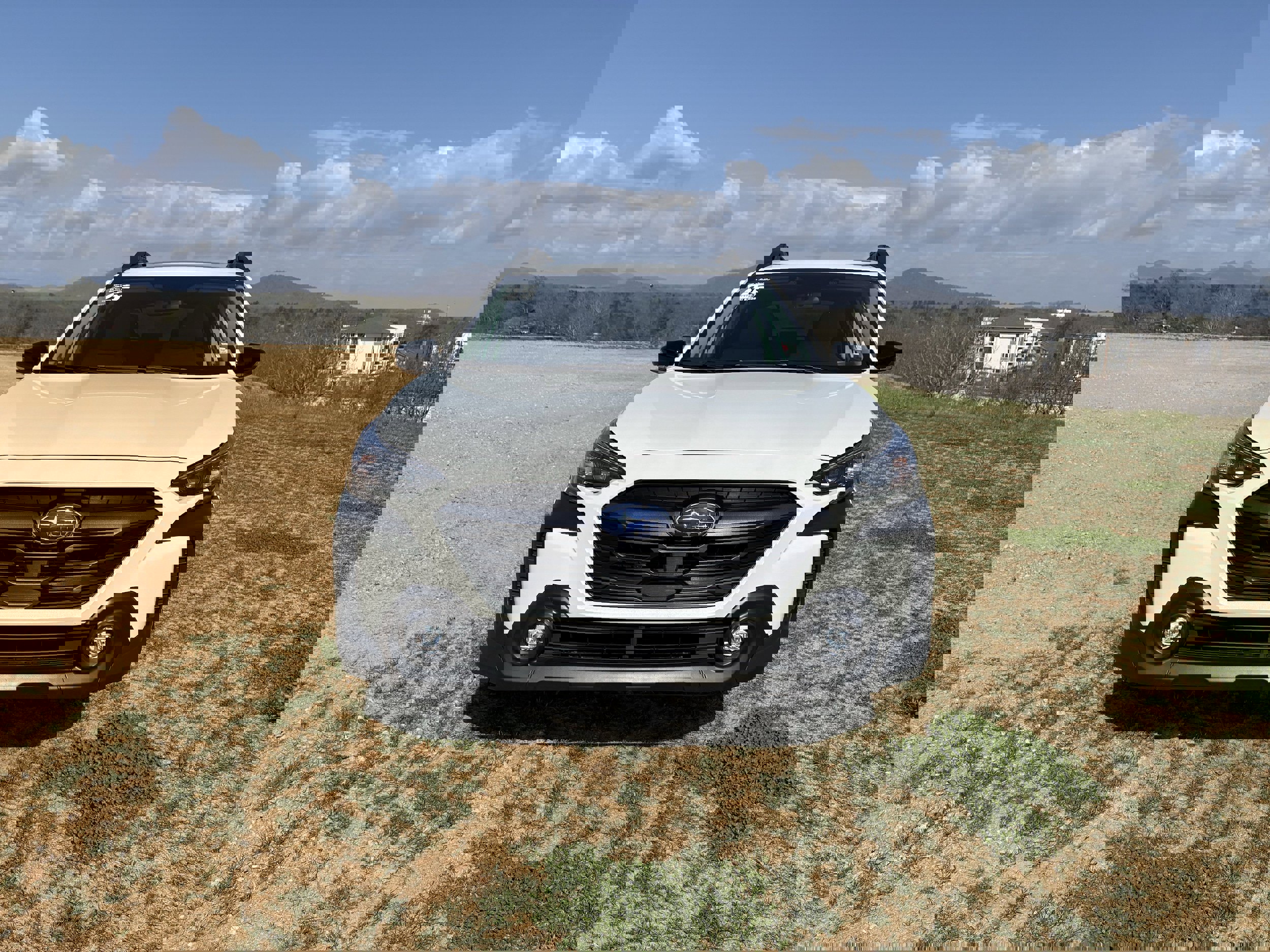 Used 2025 Subaru Outback Premium image 2