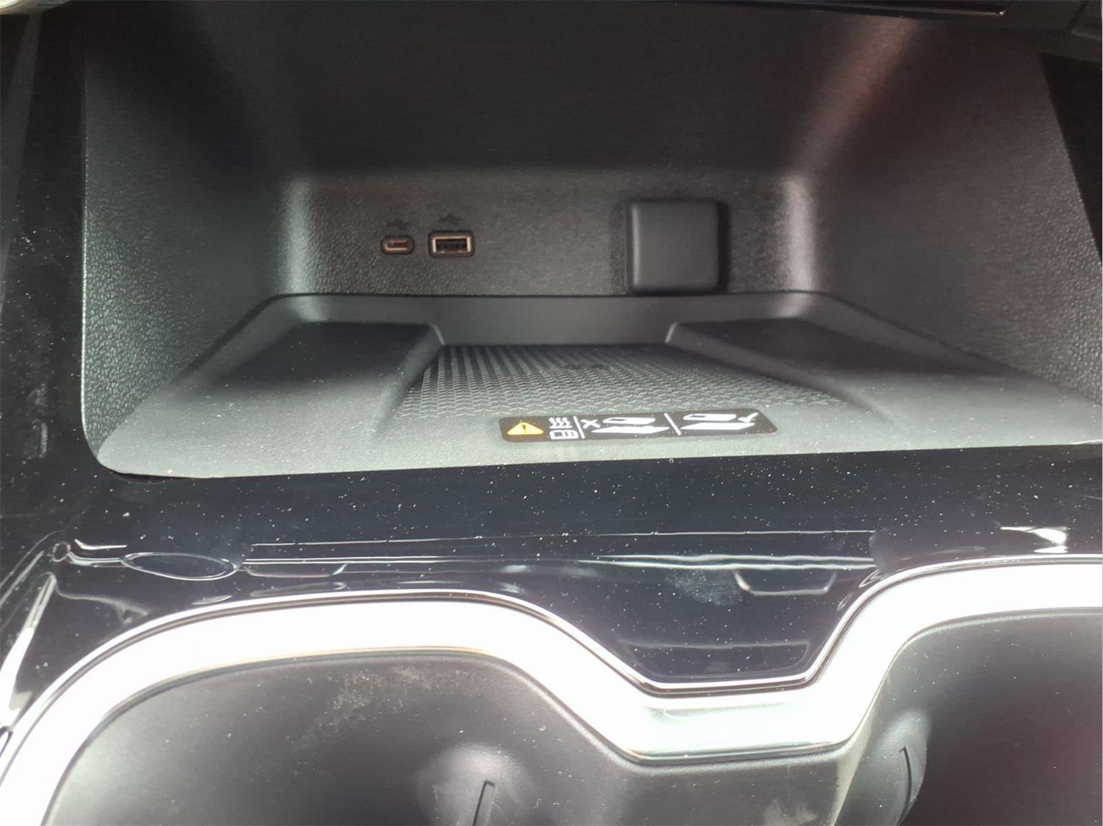 New 2026 Chevrolet Traverse LT image 23