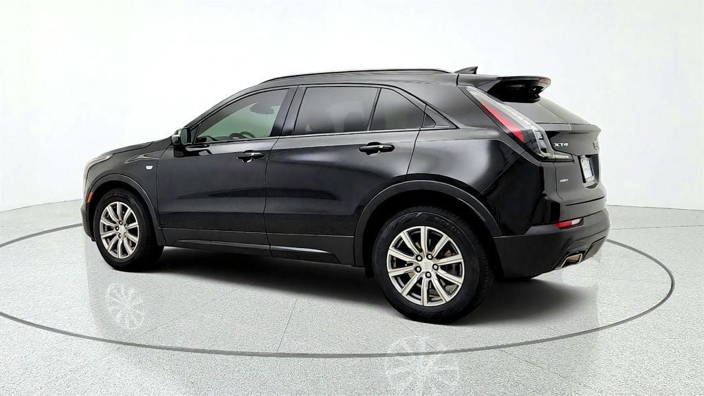 Used 2023 Cadillac XT4 Sport w/ Sun And Sound Package AWD/4WD image 7