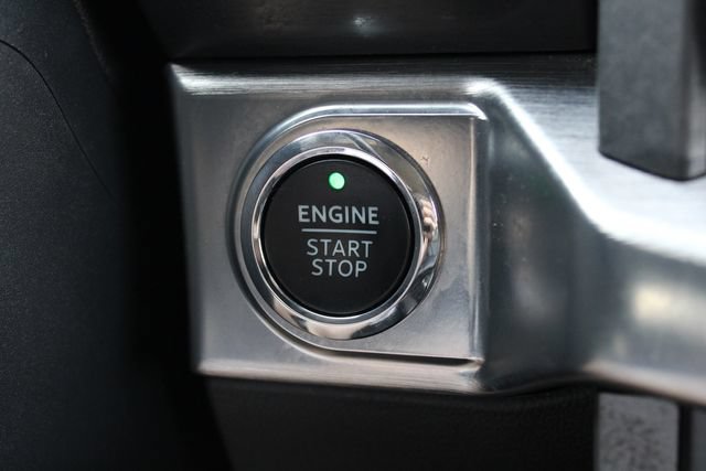 Used 2022 Ford F150 Lariat AWD/4WD image 14