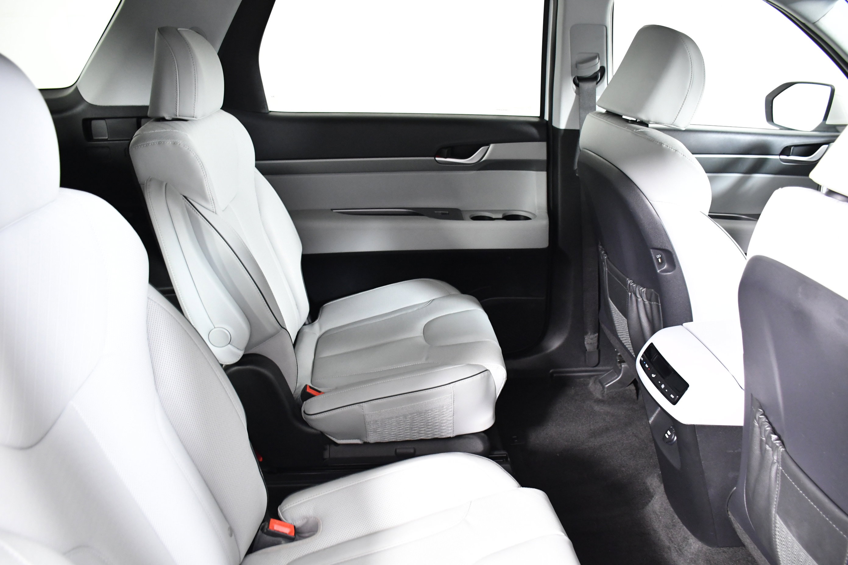 Used 2023 Hyundai Palisade SEL image 27