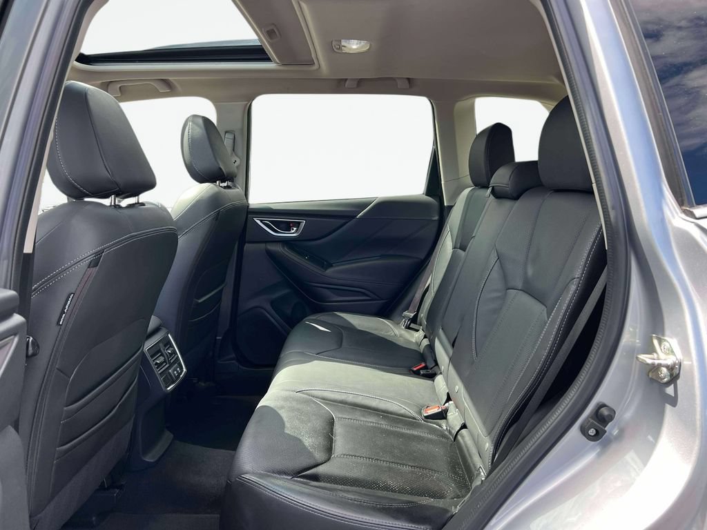 Used 2019 Subaru Forester Limited AWD/4WD image 10