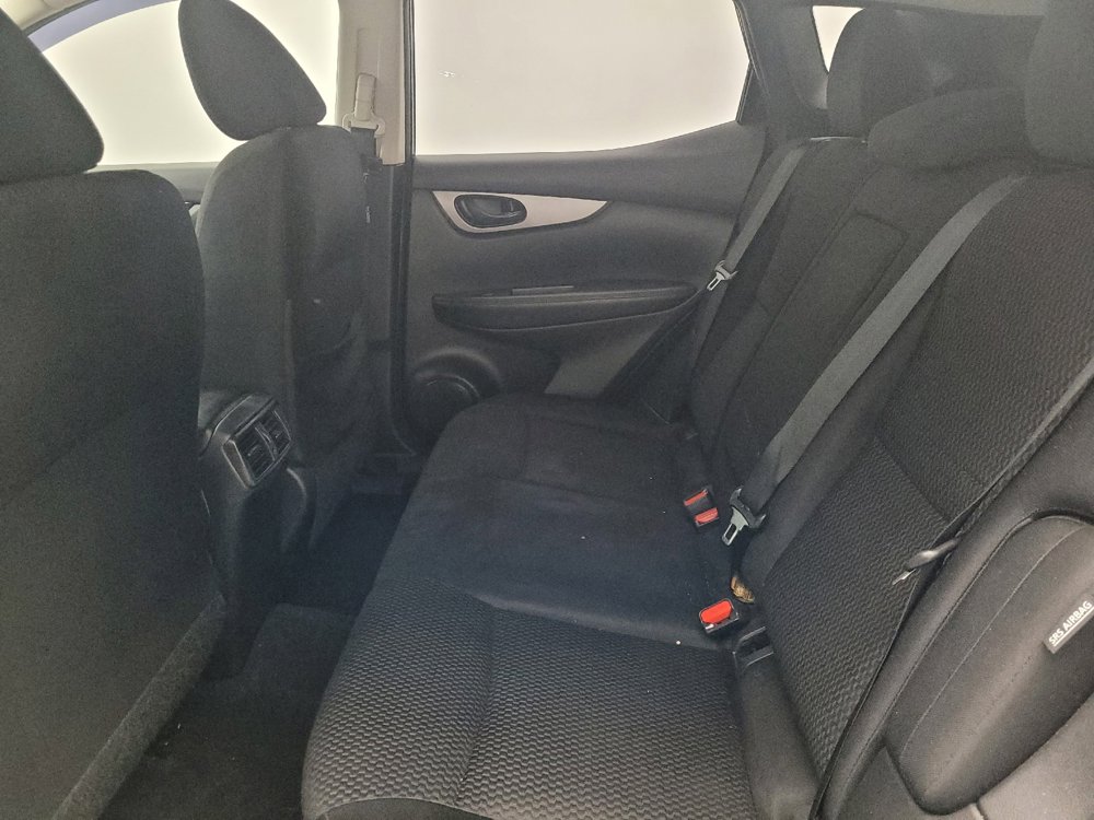Used 2020 Nissan Rogue Sport S FWD image 18