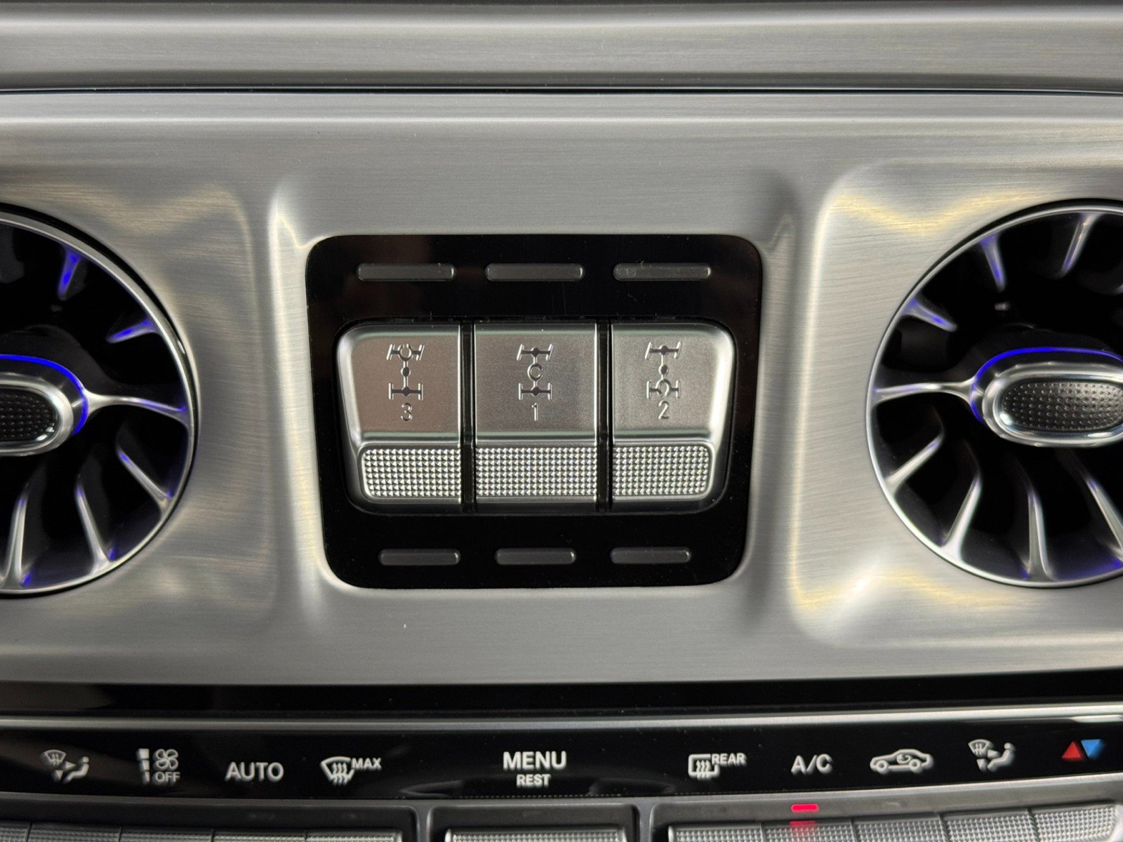 Used 2023 Mercedes-Benz G 63 AMG Squared w/ AMG Night Package Magno image 32