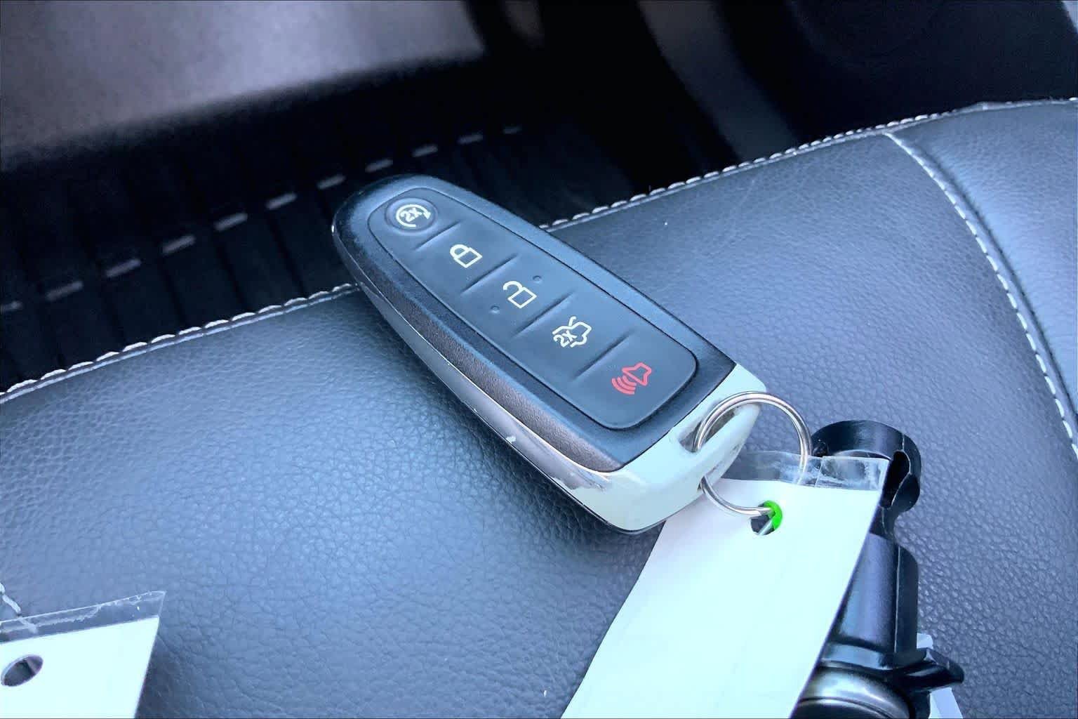 Used 2013 Ford Escape Titanium FWD image 15