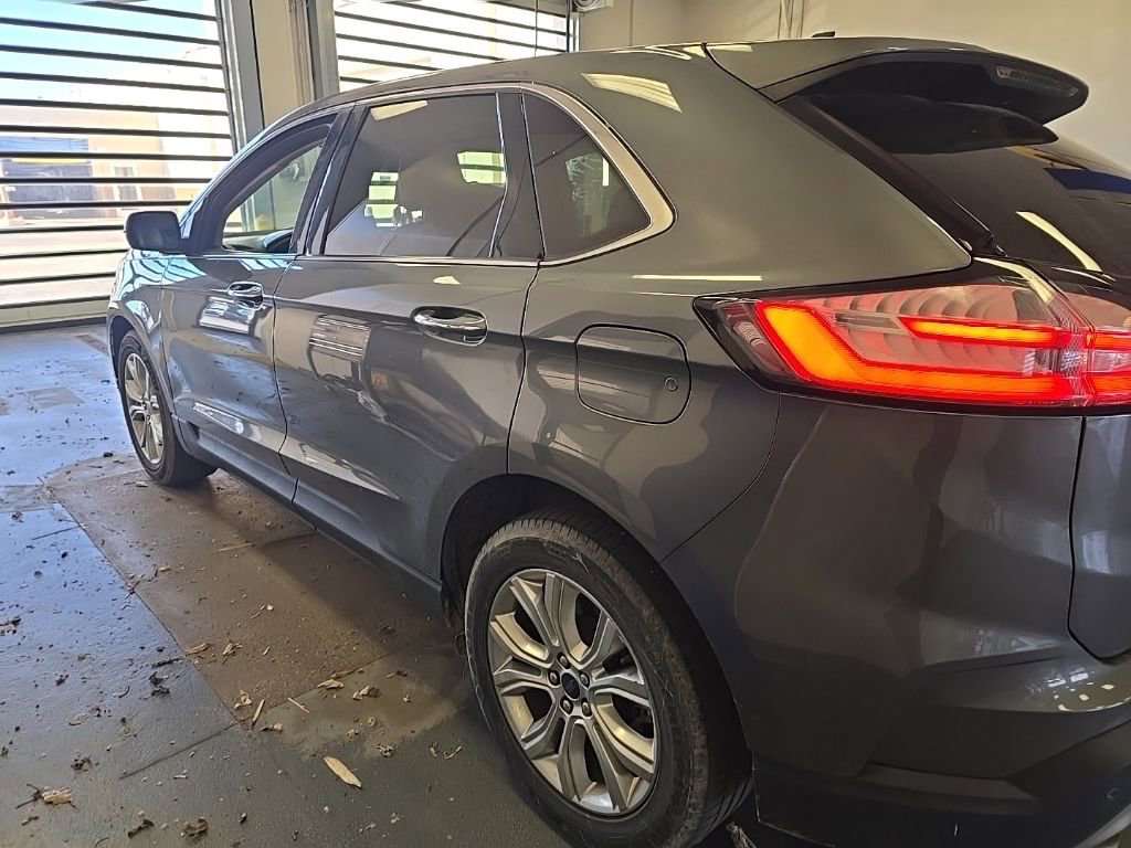Used 2022 Ford Edge Titanium image 7