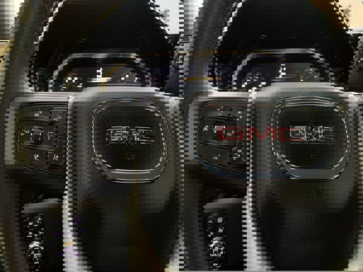 Used 2024 GMC Sierra 3500 SLT w/ SLT Premium Package image 20