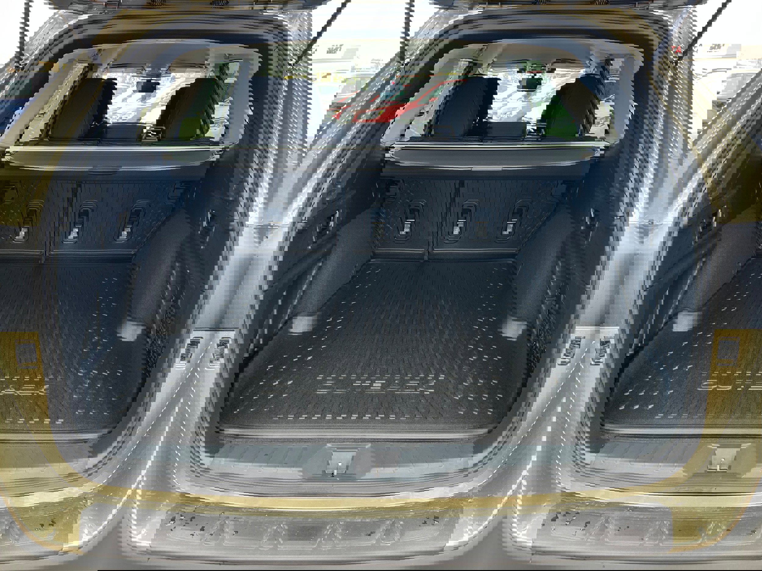 Certified 2025 Subaru Outback Premium w/ Popular Package #1A image 11