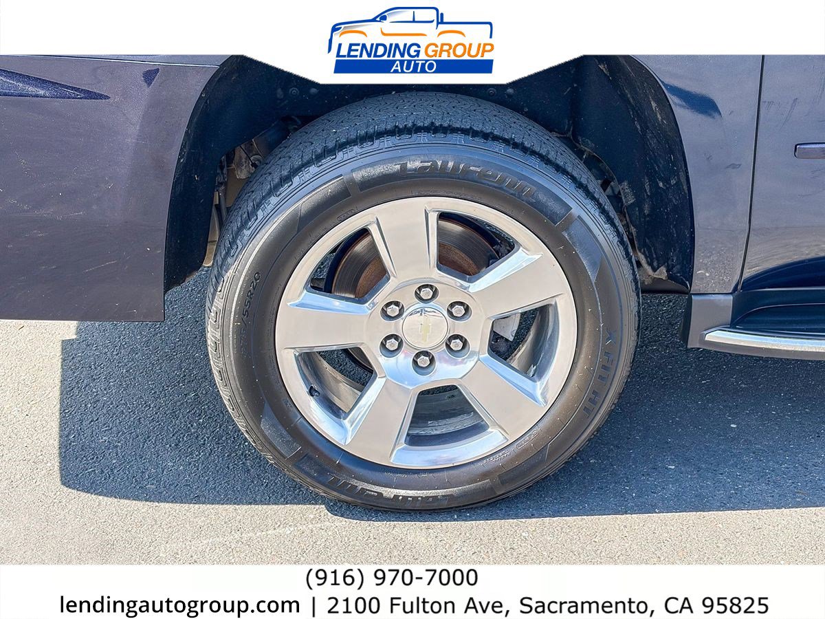 Used 2017 Chevrolet Suburban Premier image 10