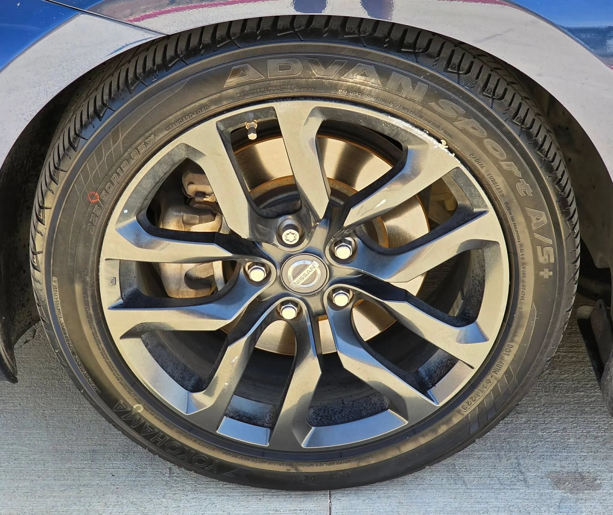Used 2015 Nissan 370Z Coupe RWD image 27