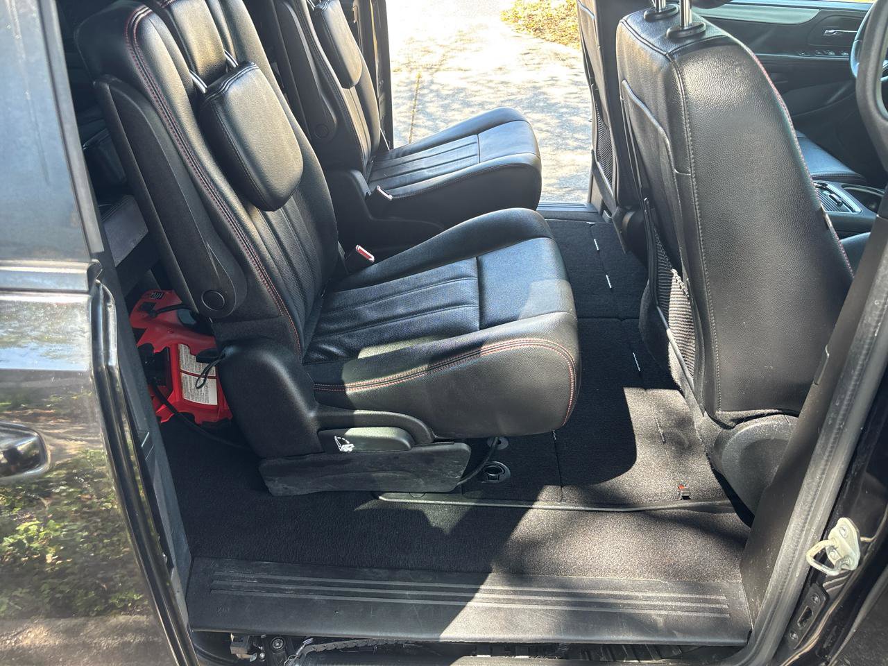 Used 2019 Dodge Grand Caravan GT image 26