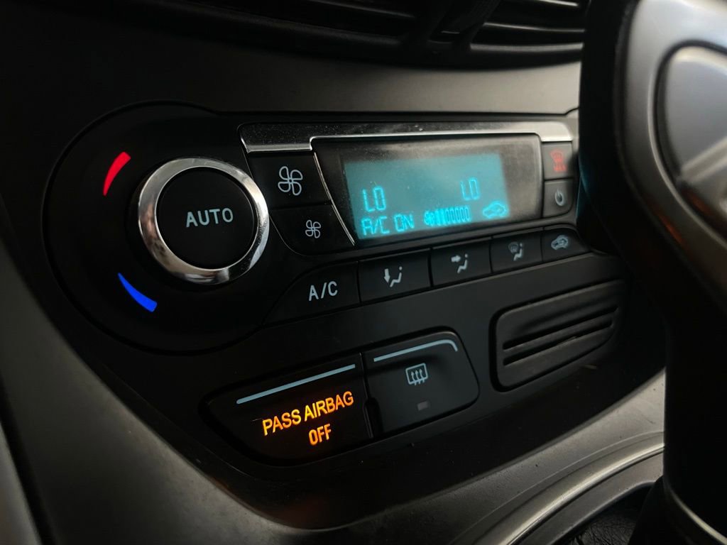 Used 2014 Ford C-MAX SE image 30