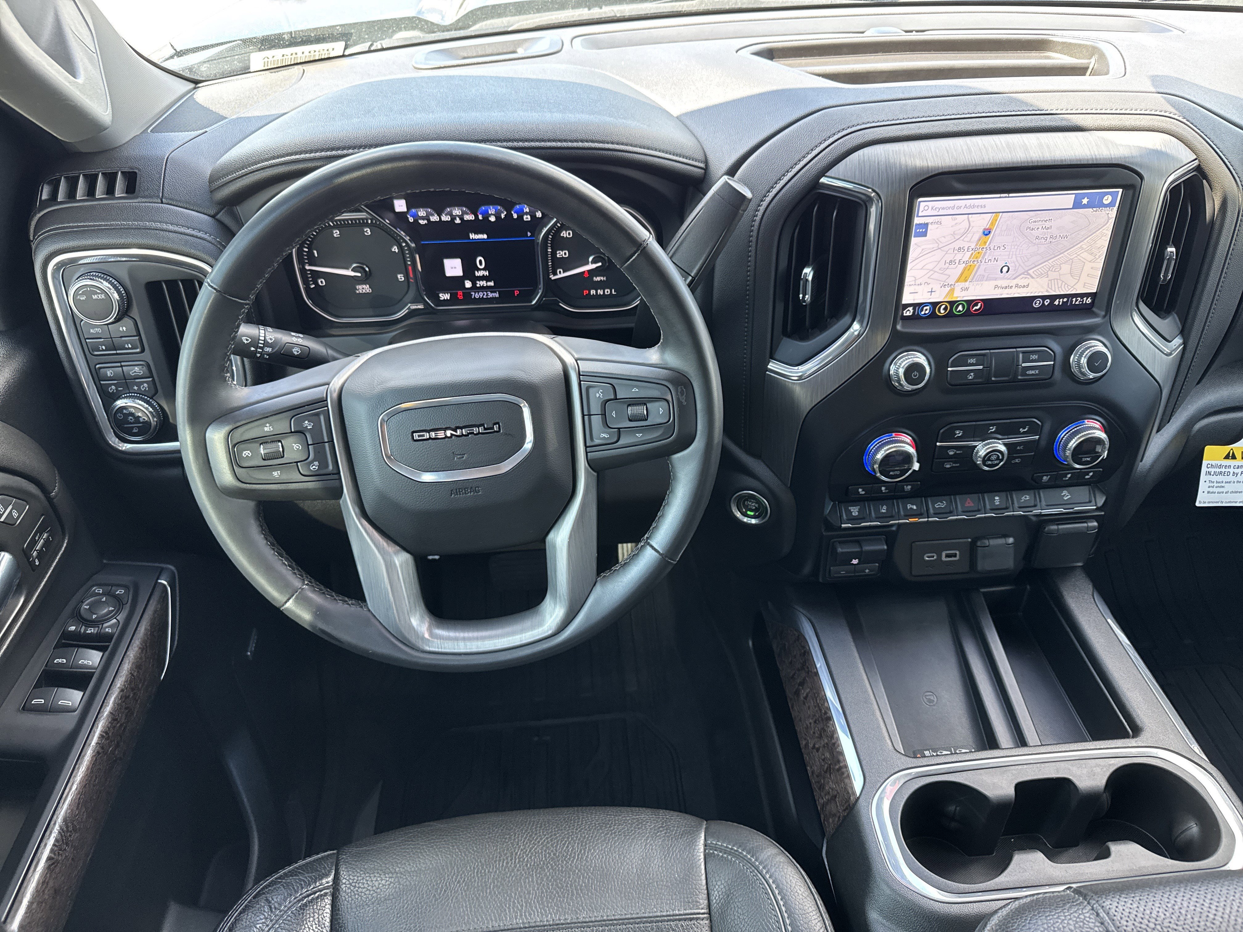 Used 2023 GMC Sierra 2500 Denali image 17