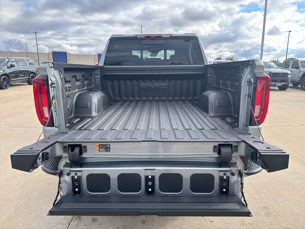 New 2026 GMC Sierra 1500 Denali w/ Denali Reserve Package AWD/4WD image 12