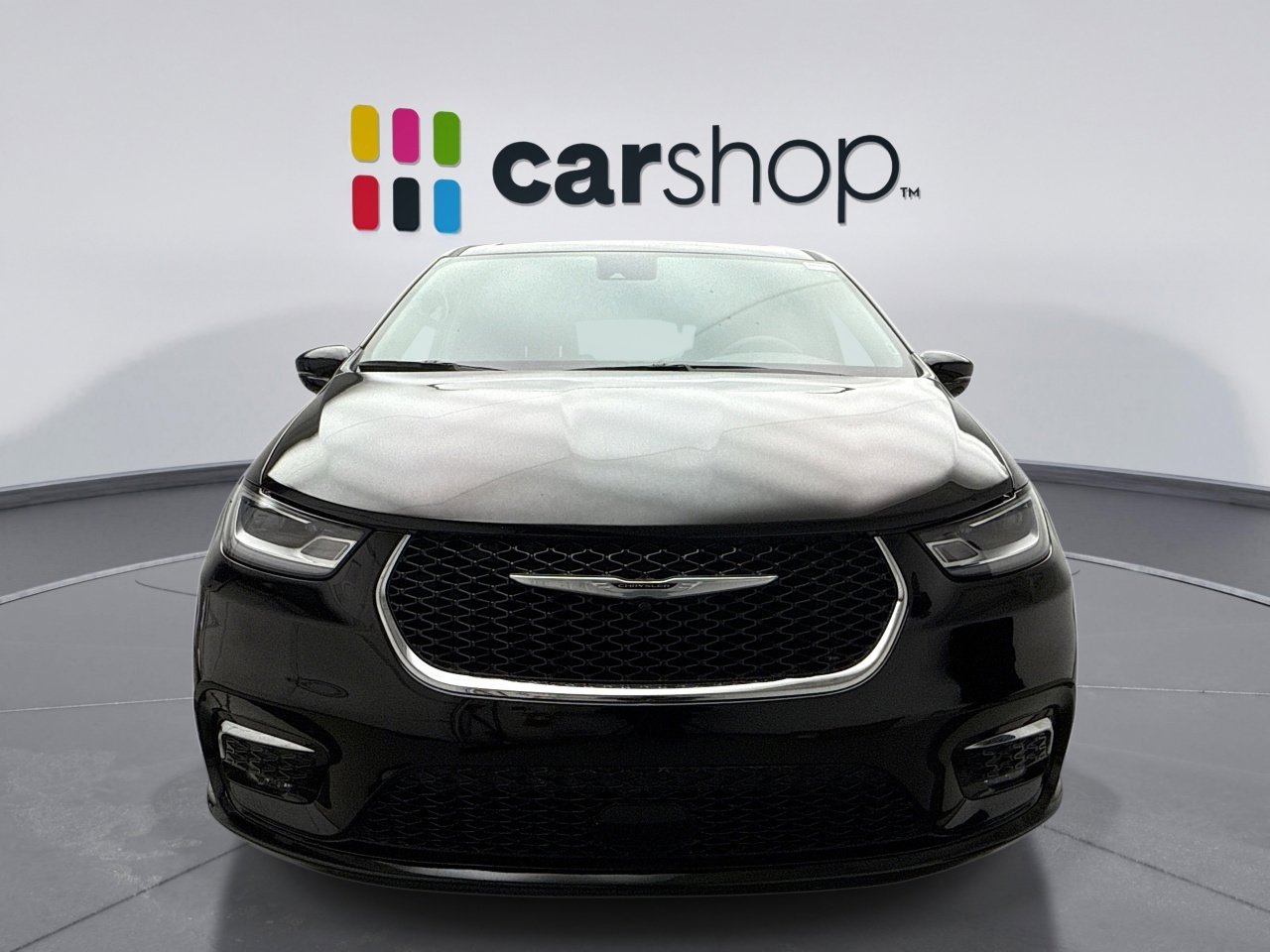 Used 2025 Chrysler Pacifica Select image 8