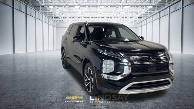 Used 2024 Mitsubishi Outlander SE FWD image 4