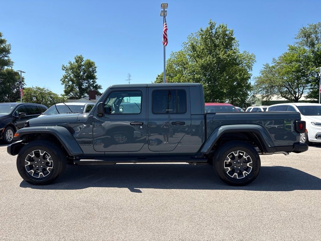 New 2026 Jeep Gladiator Sport AWD/4WD image 25