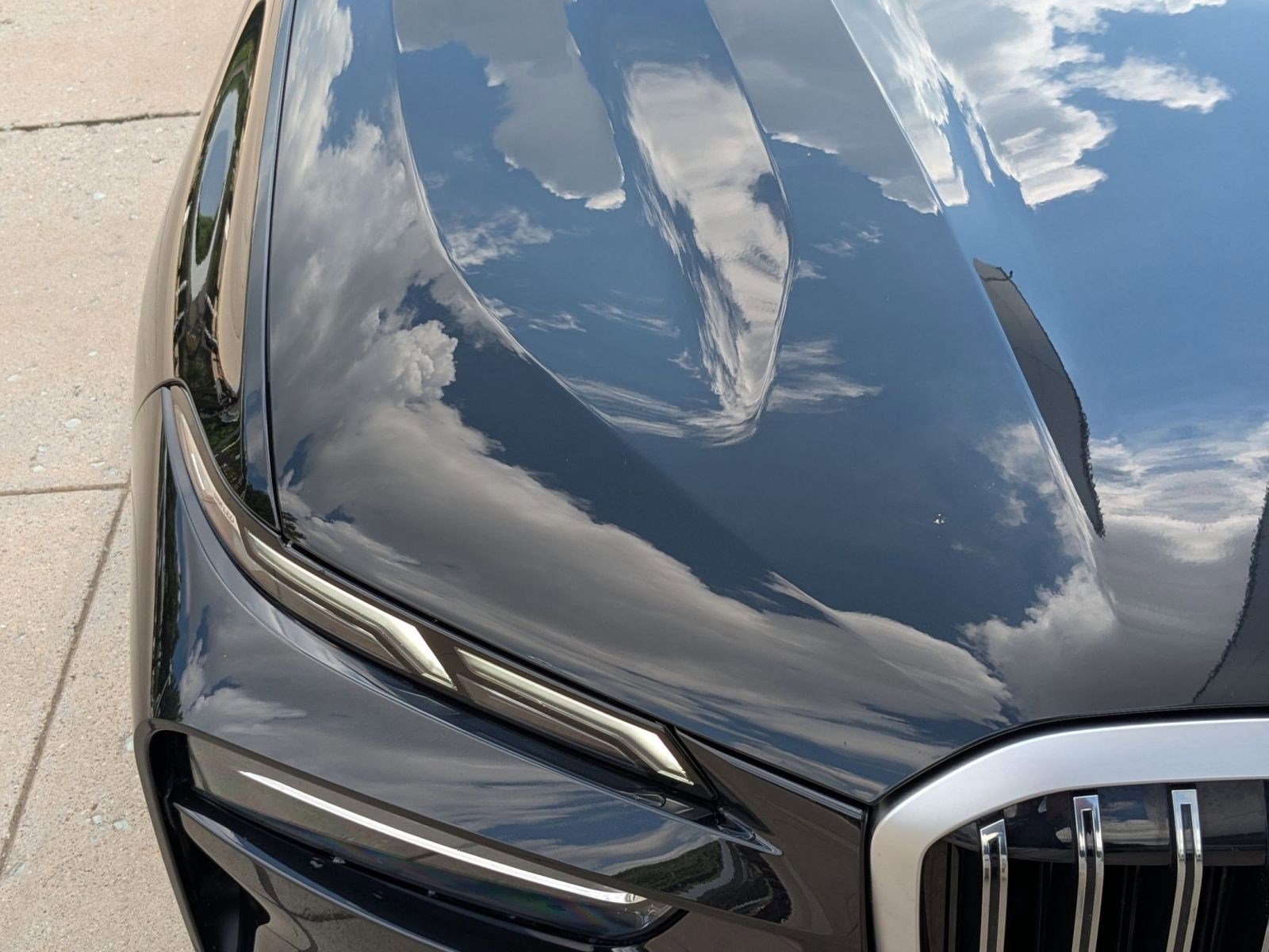 Used 2023 BMW X7 xDrive40i image 12