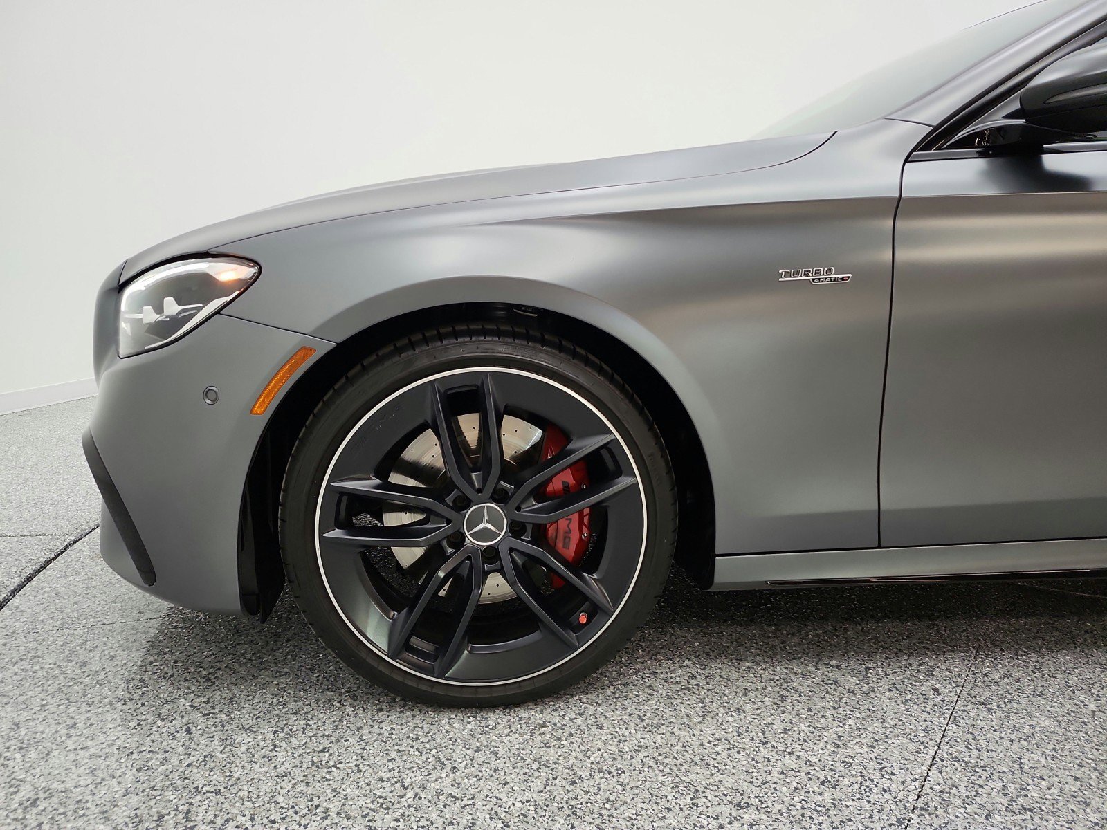 Used 2022 Mercedes-Benz E 53 AMG 4MATIC Sedan image 29