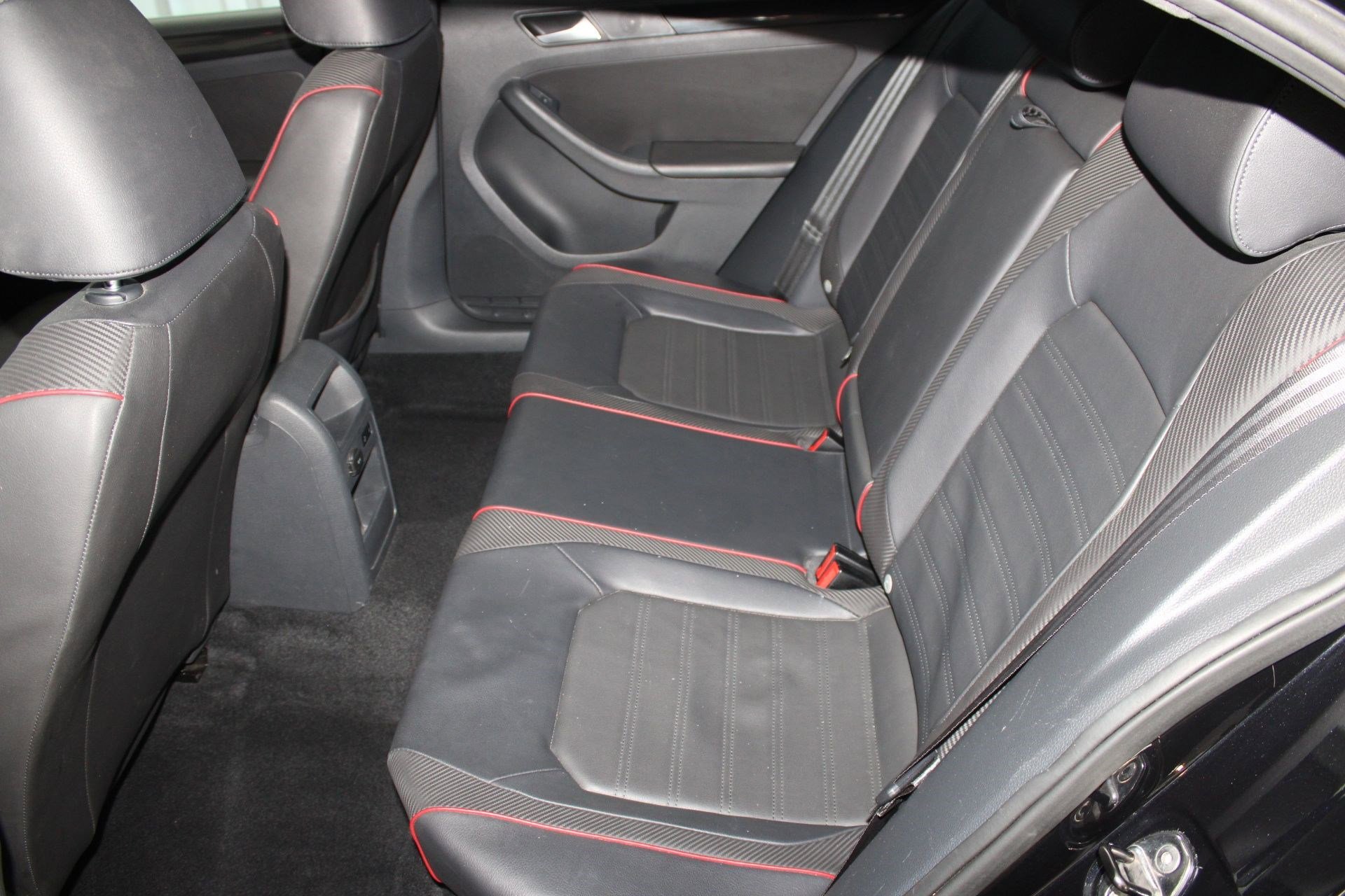 Used 2014 Volkswagen Jetta GLI Edition 30 image 25