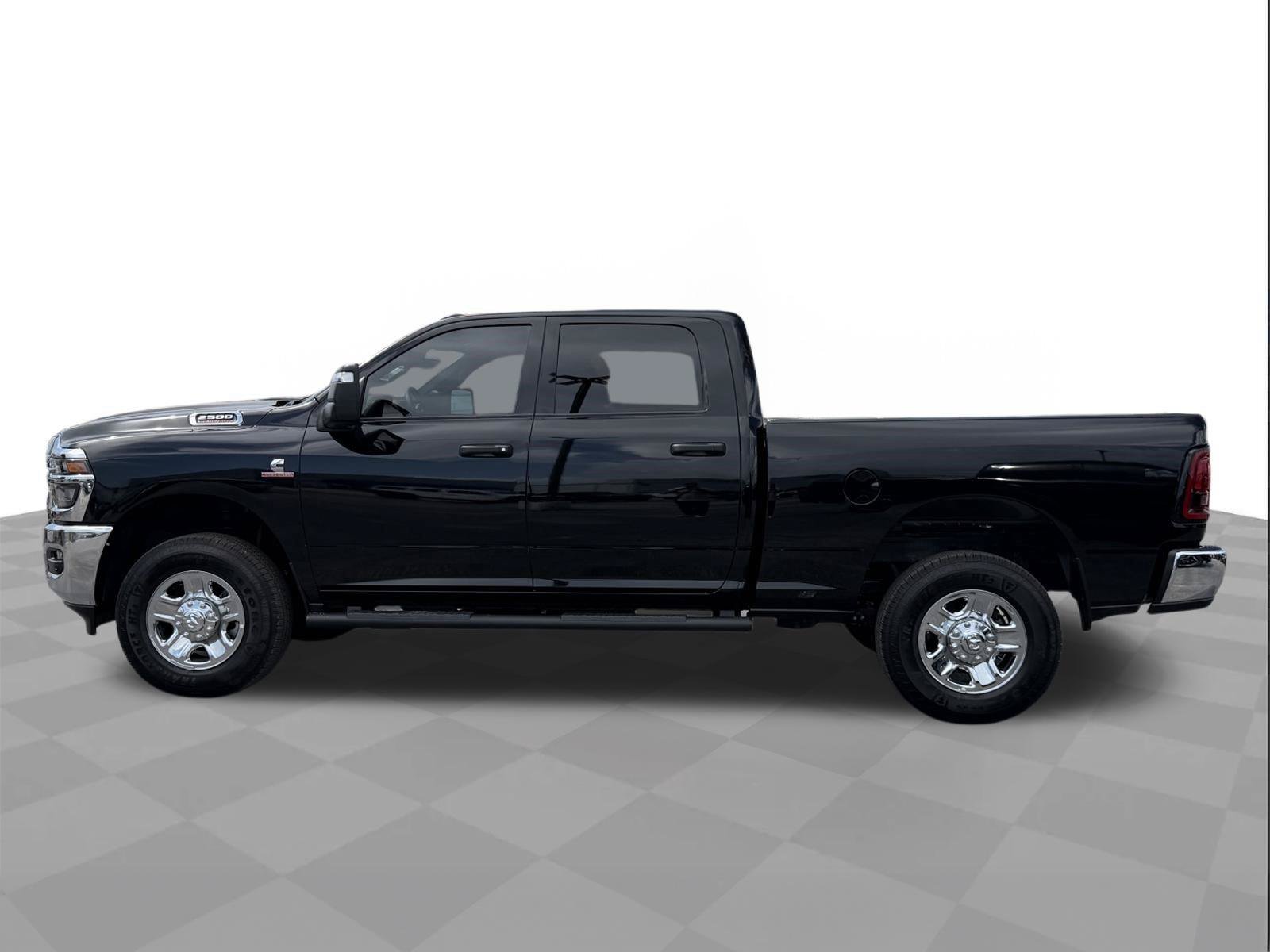 Used 2025 RAM 2500 Tradesman AWD/4WD image 2