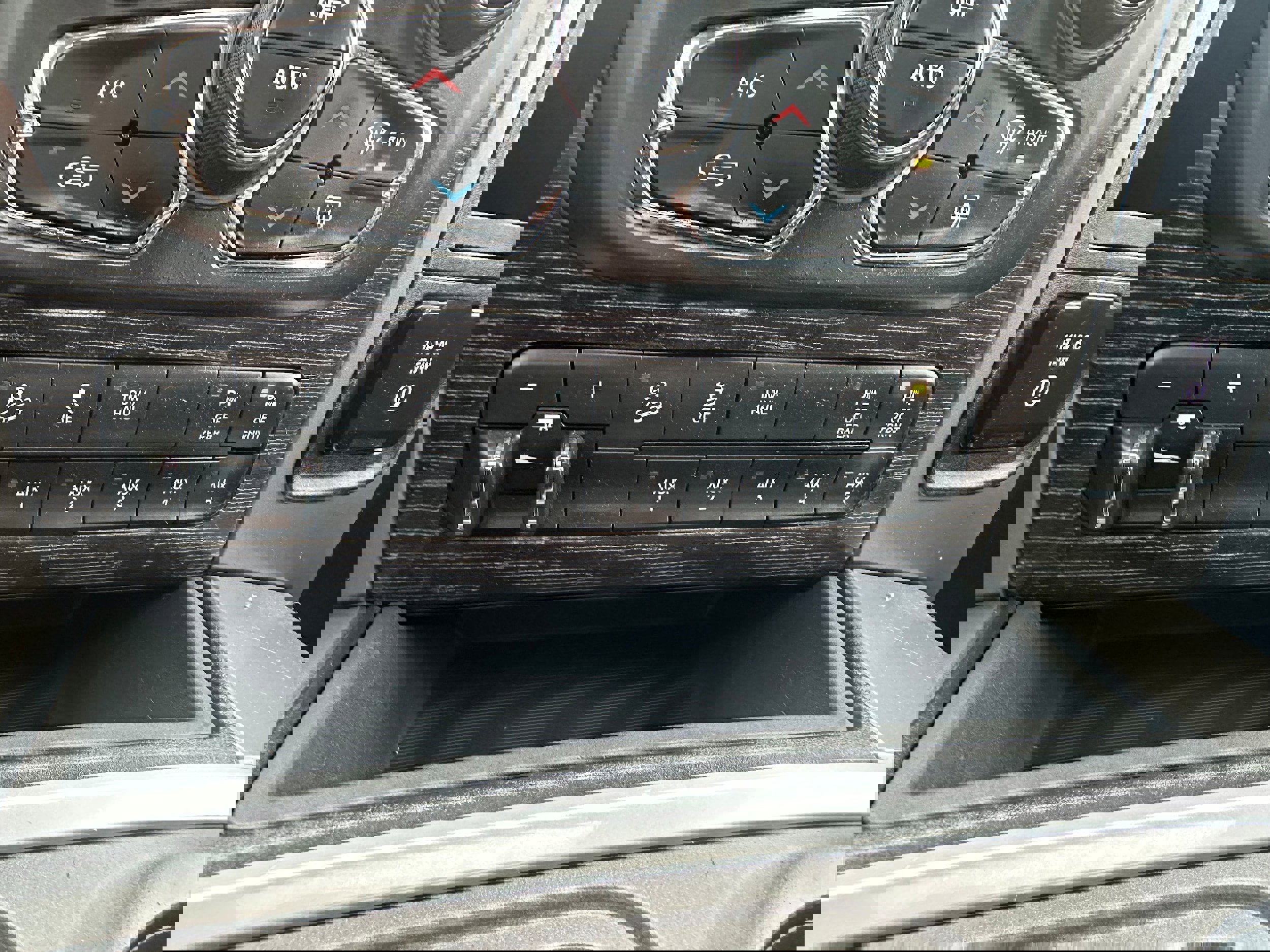 Used 2018 RAM 2500 Limited image 24