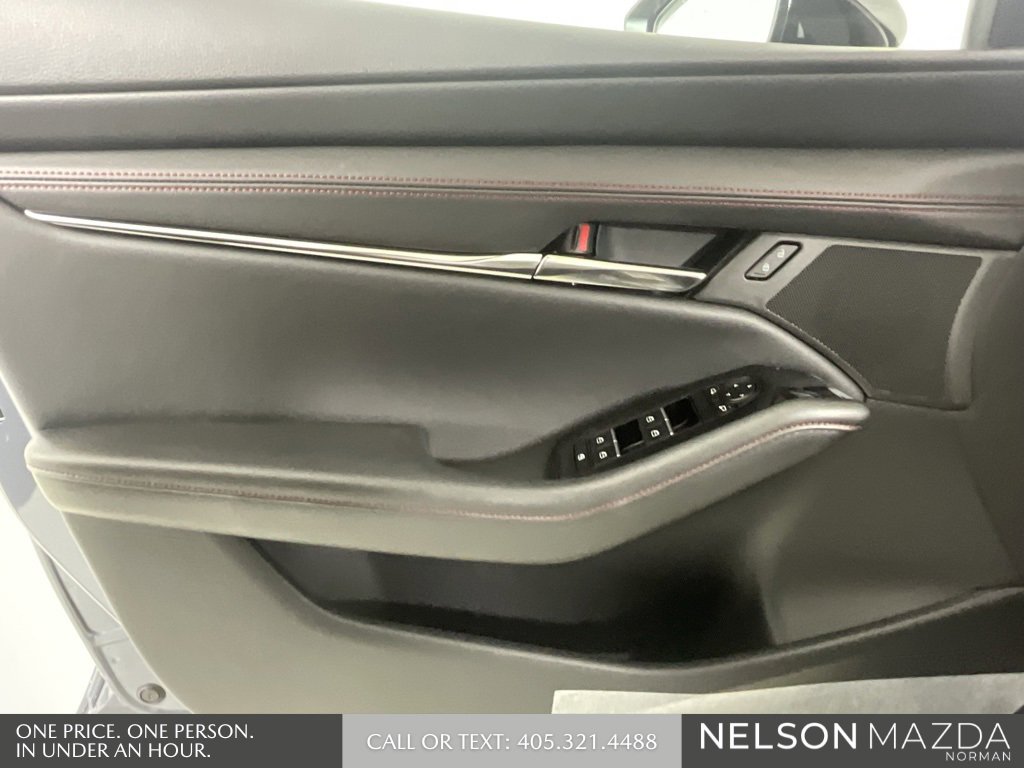 New 2026 MAZDA MAZDA3 Carbon image 20