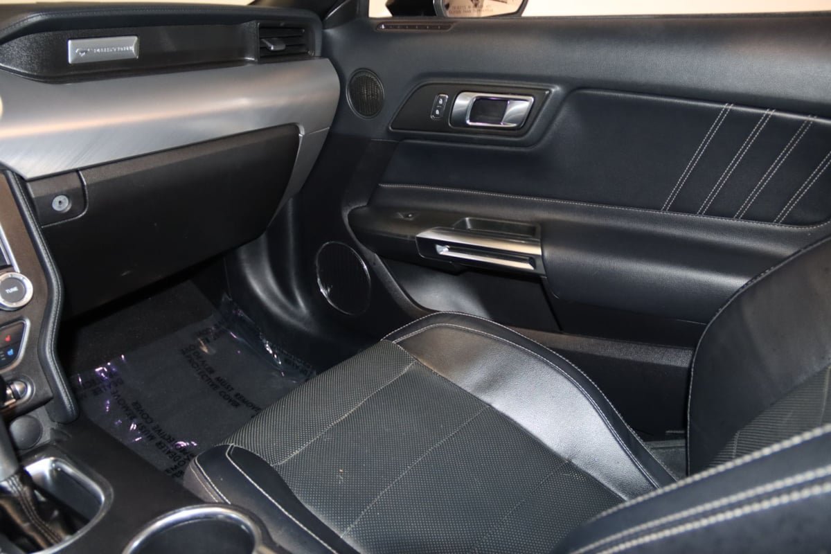 Used 2019 Ford Mustang Premium RWD image 53