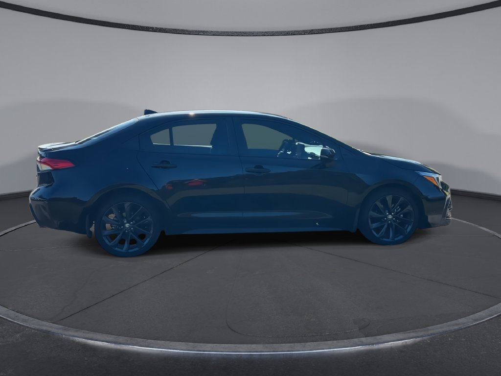 Used 2025 Toyota Corolla SE FWD image 9