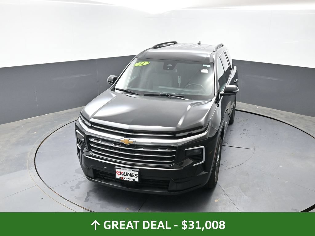 Used 2024 Chevrolet Traverse LT FWD image 19