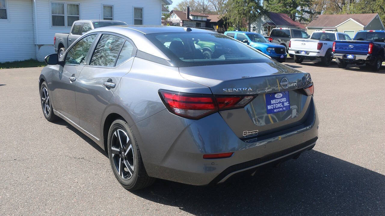 Used 2024 Nissan Sentra SV FWD image 4