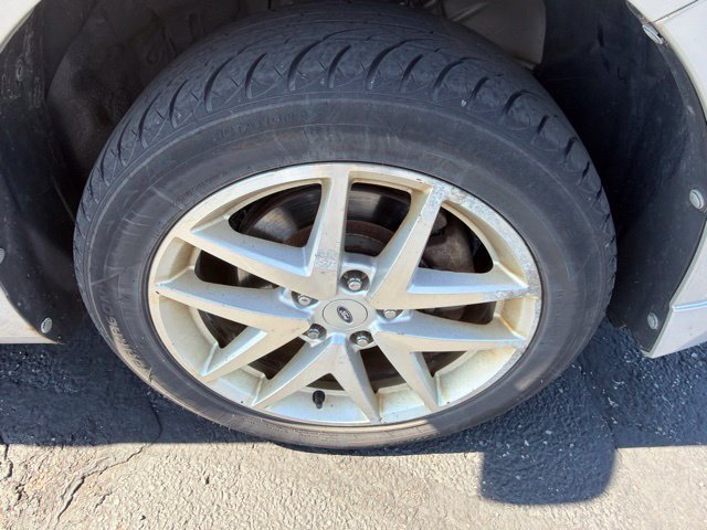Used 2010 Ford Fusion SEL FWD image 24