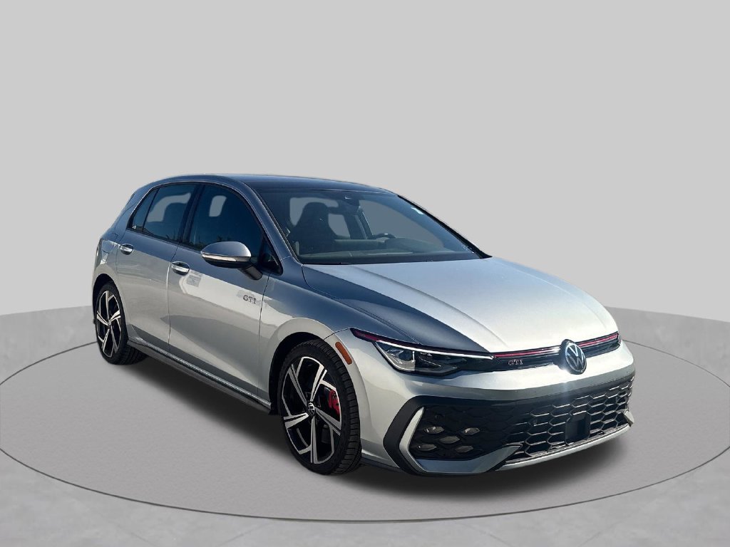 Used 2025 Volkswagen GTI SE FWD image 40