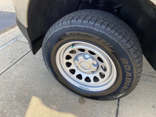 Used 2023 Chevrolet Colorado W/T image 25