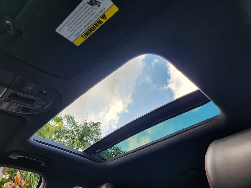 Used 2023 Genesis G70 3.3T w/ Sport Prestige Package image 22