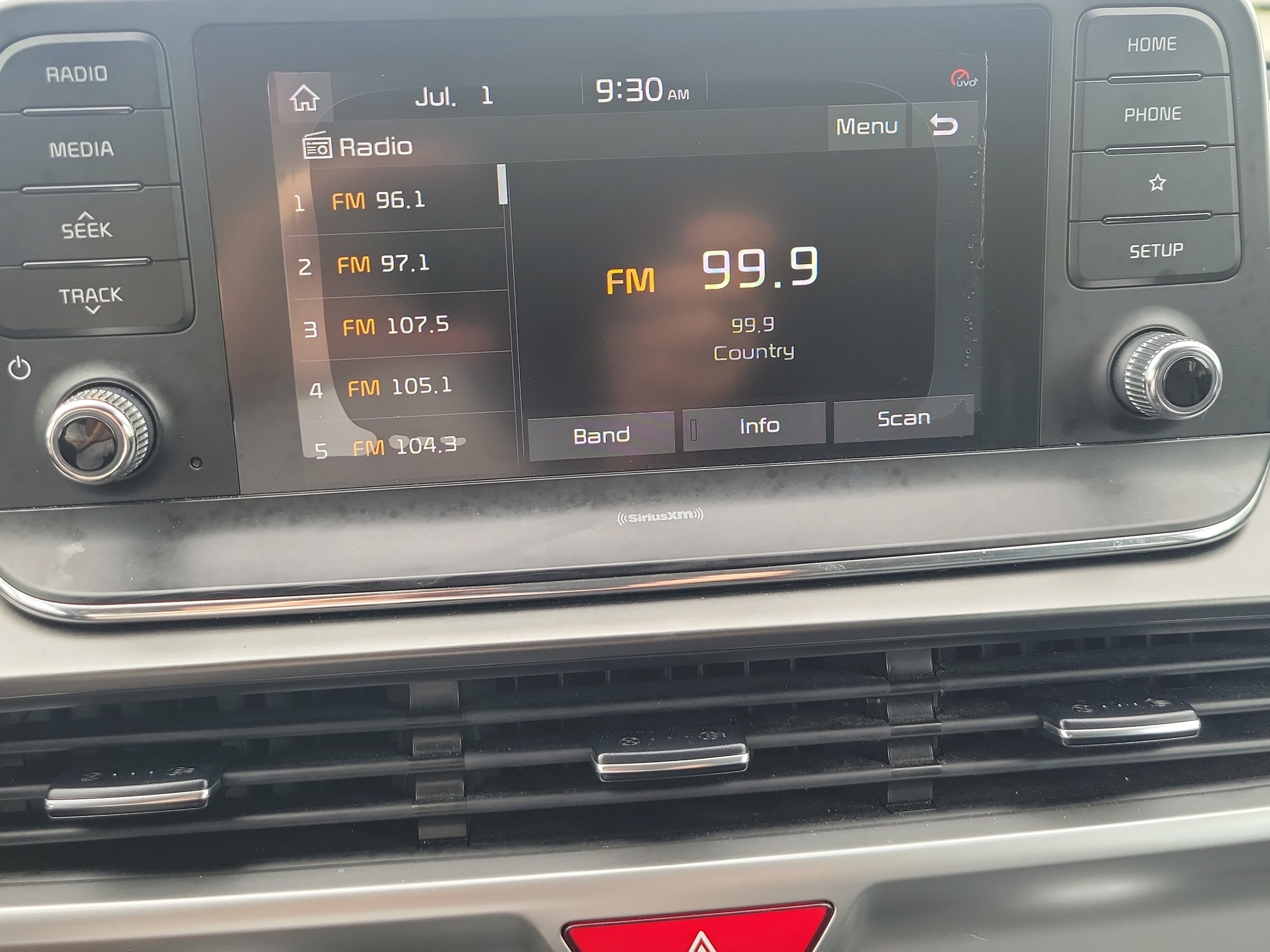 Used 2020 Kia Telluride LX FWD image 26