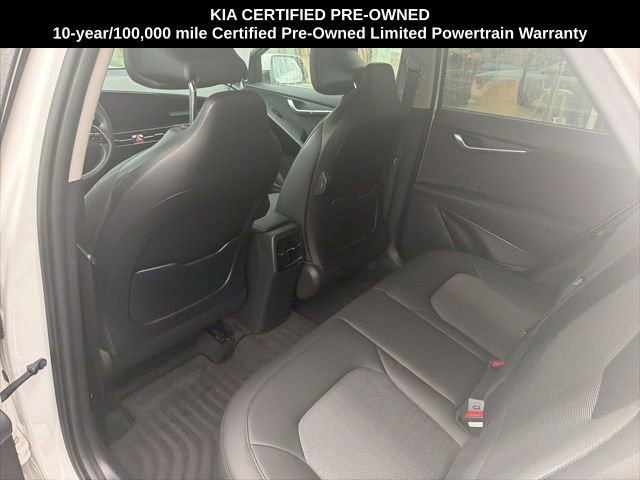 Certified 2025 Kia Niro EX image 10