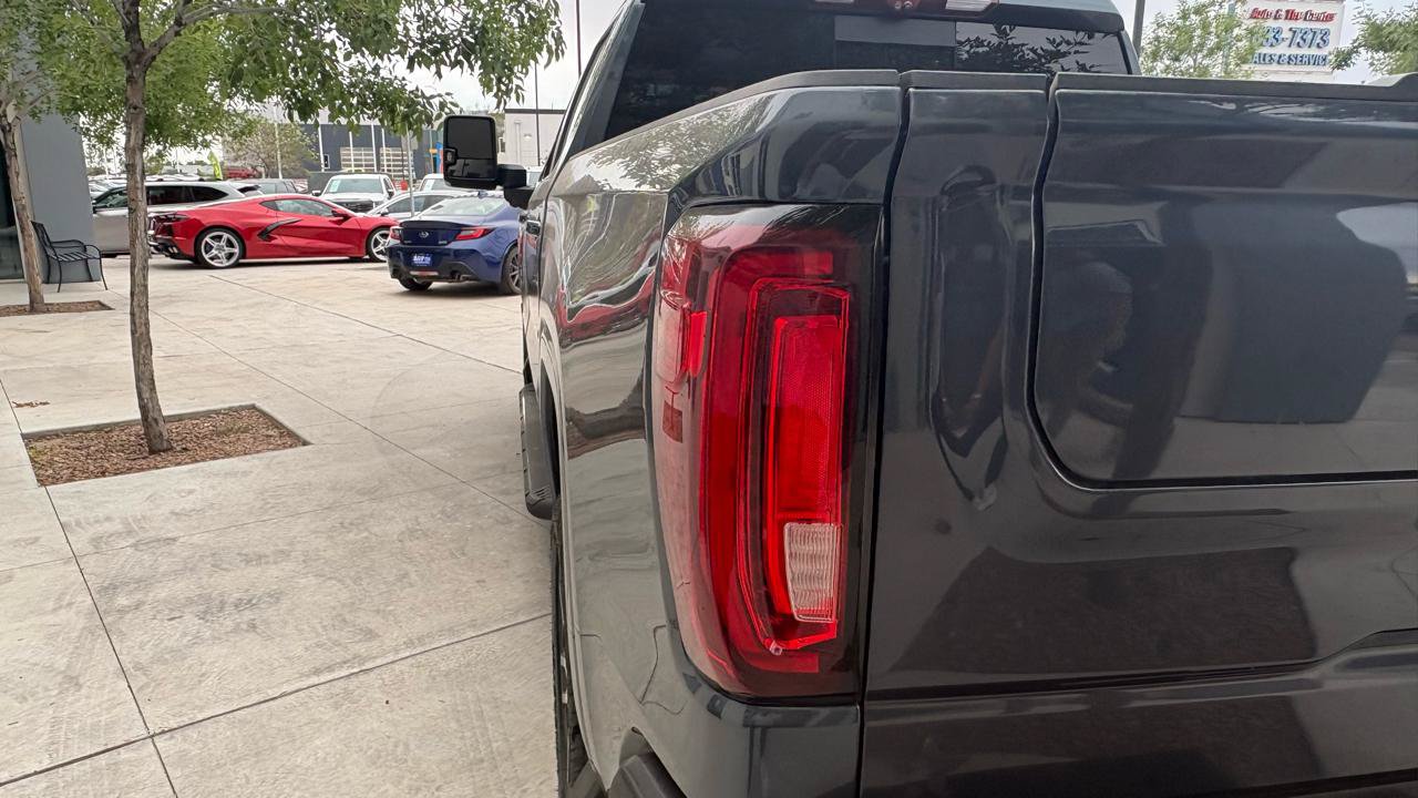 Used 2020 GMC Sierra 1500 AT4 w/ AT4 Premium Package AWD/4WD image 11